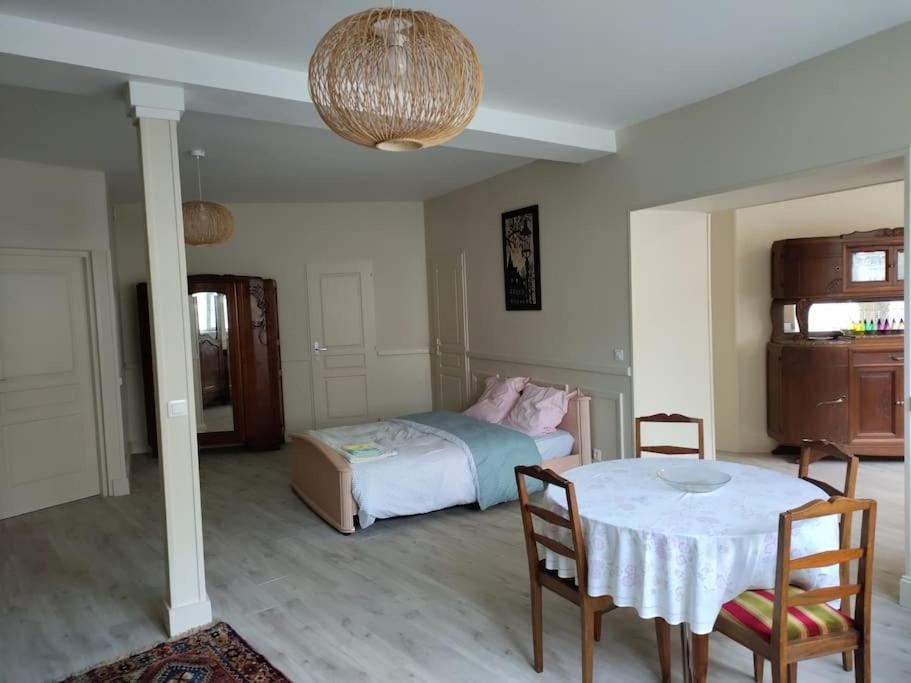 Superbe Studio Spacieux Angoulême Eksteriør bilde